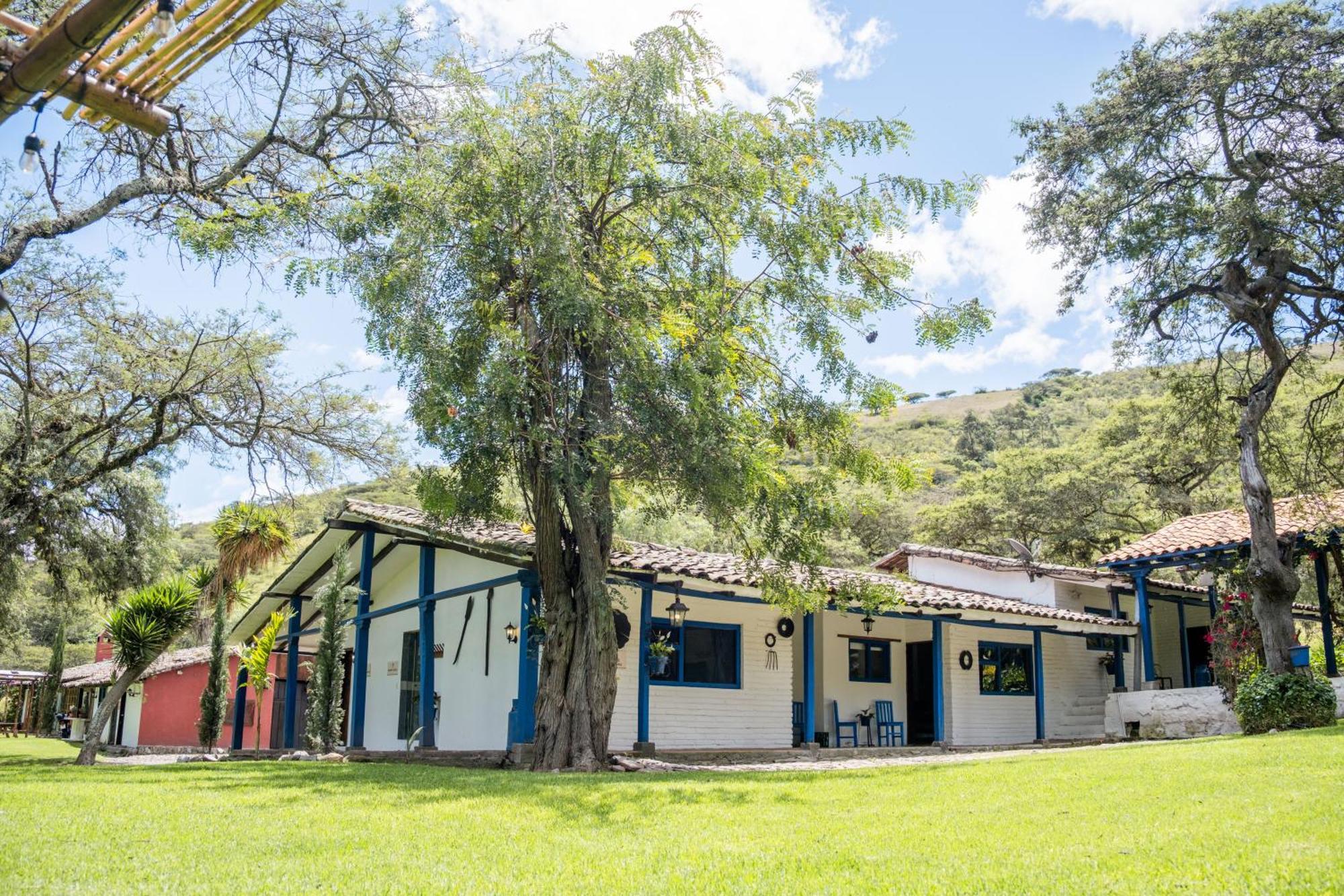 Hotel Hacienda San Francisco Tumbabiro Zewnętrze zdjęcie